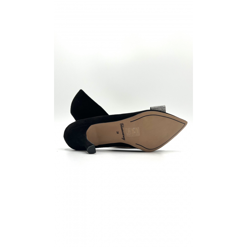 Glamoursy Feel My Love