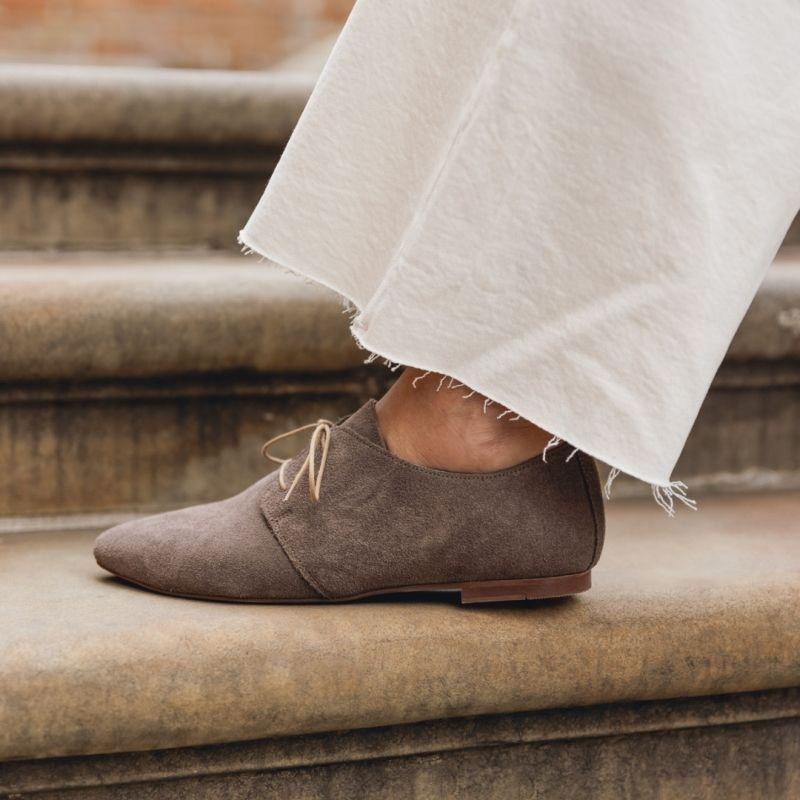 Półbuty zamszowe sznurowane damskie - Shadow