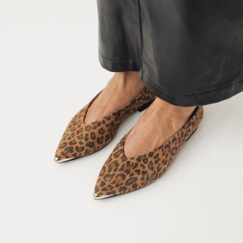 Zamszowe baleriny w szpic - Style