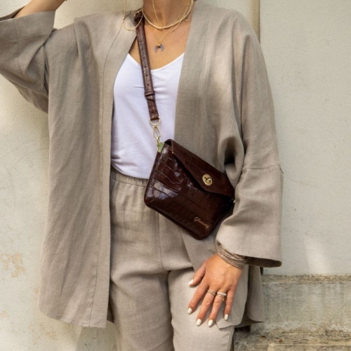 Skórzana saszetka damska bordowa - Croco Gem