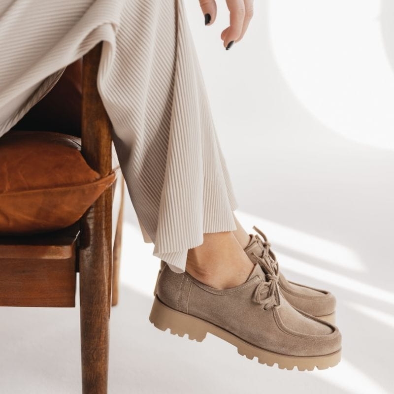 Mokasyny damskie sznurowane - One Little Voice