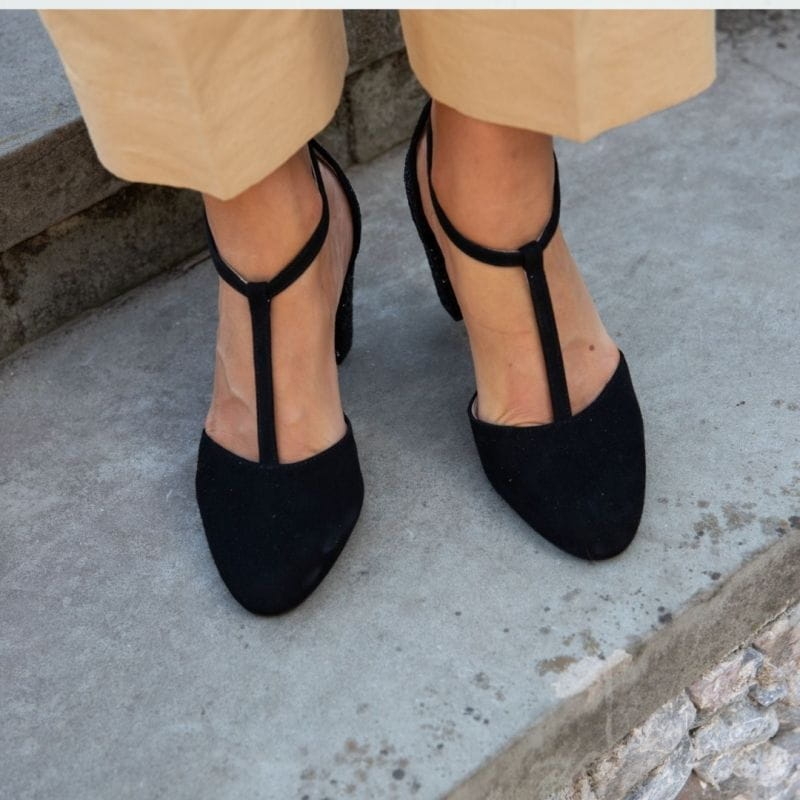 Skórzane sandały na słupku - Only You