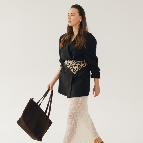 zamszowa-torebka-shopper-brazowa-siena-2.jpg