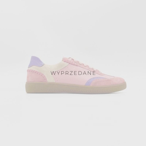 zamszowe-sneakersy-damskie-liczi-wyprzedane.jpg