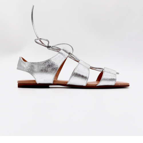 Sandały wiązane na rzemyk,