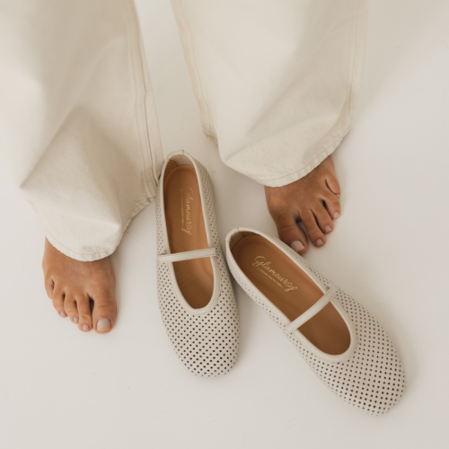 zamszowe-baleriny-z-kwadratowym-noskiem-Young-Girls (3).png