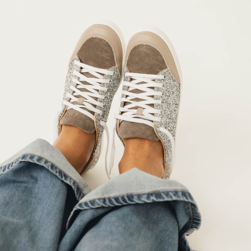 skorzane-buty-sportowe-damskie-rain-or -shine -5.png