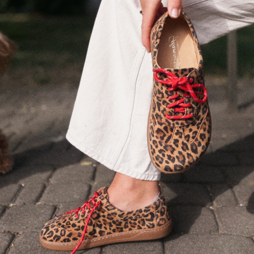 Barefoot-panterka -2.png