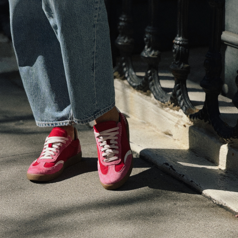 zamszowe-sneakersy-damskie-rabarbar-edycja-limitowana-5.png