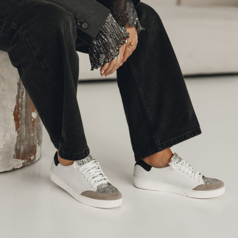 sSkórzane buty sportowe damskie - Sweet Dreams