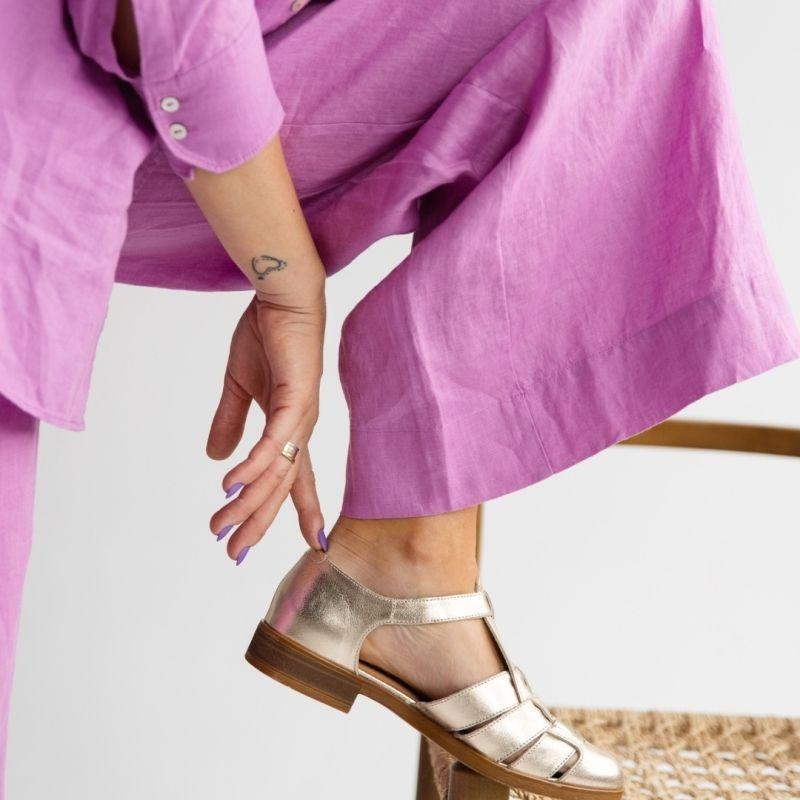 Skórzane sandały z zakrytymi palcami - Shin Step