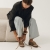 Bezowe-sneakersy-z-brokatem-delicate.jpg