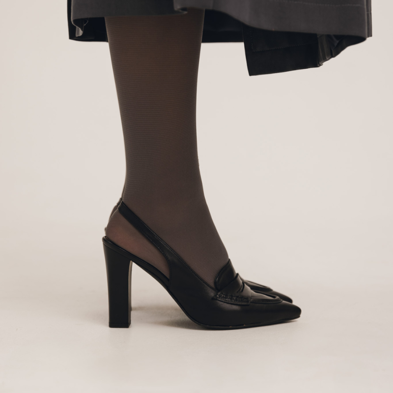 Mokasyny na obcasie damskie - Boss Lady