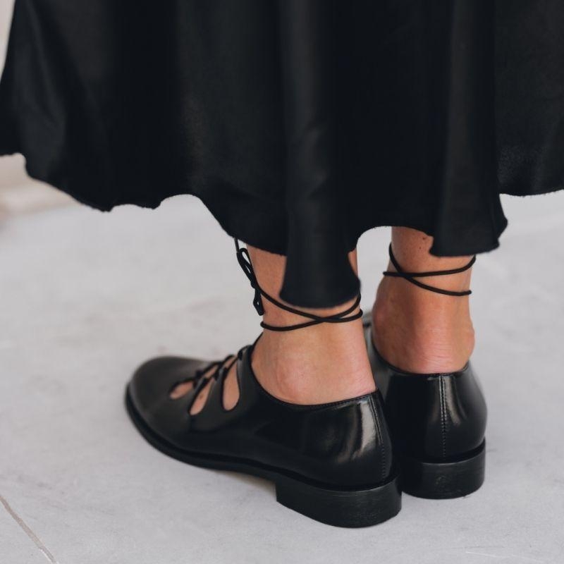 Skórzane baleriny wiązane - Rock Me Baby