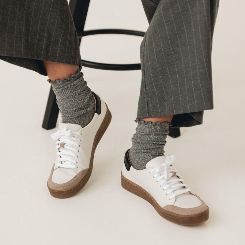 Skórzane buty sportowe damskie - Hey Girl