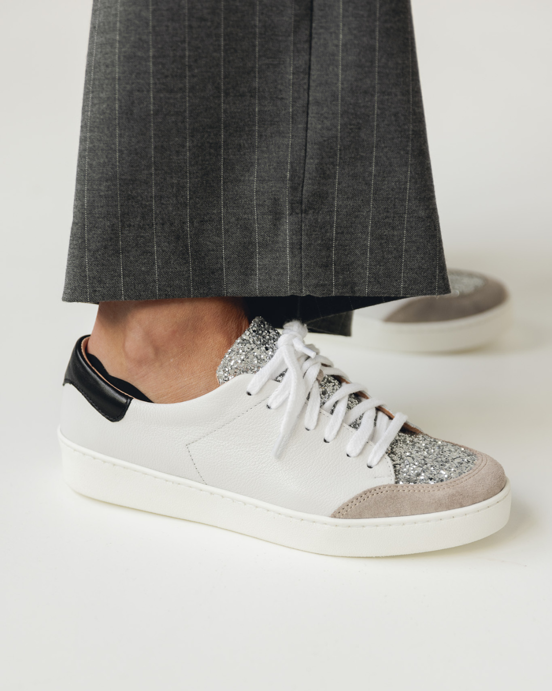 Sneakersy skórzane damskie